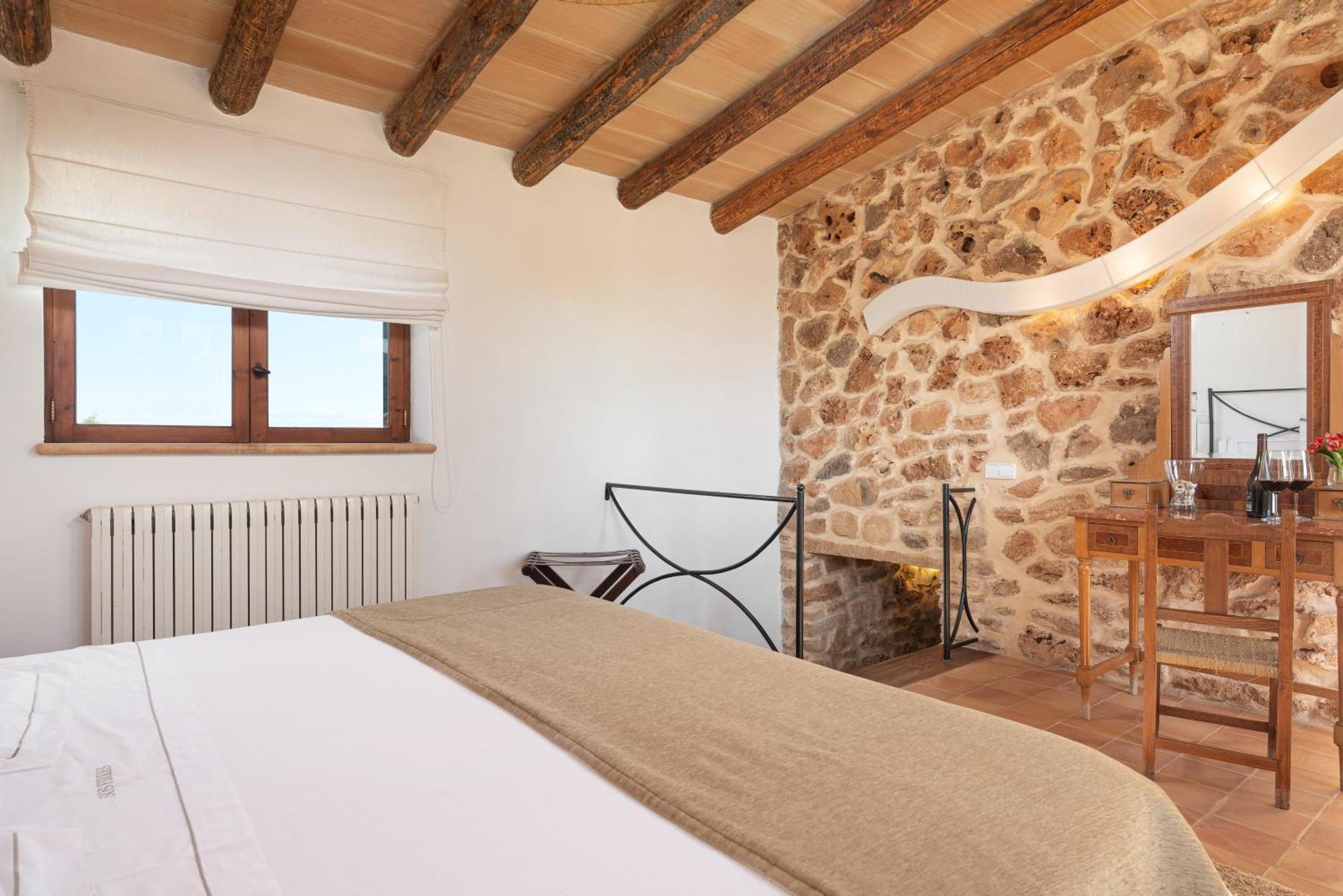 Country house Sos Ferres D'en Morey